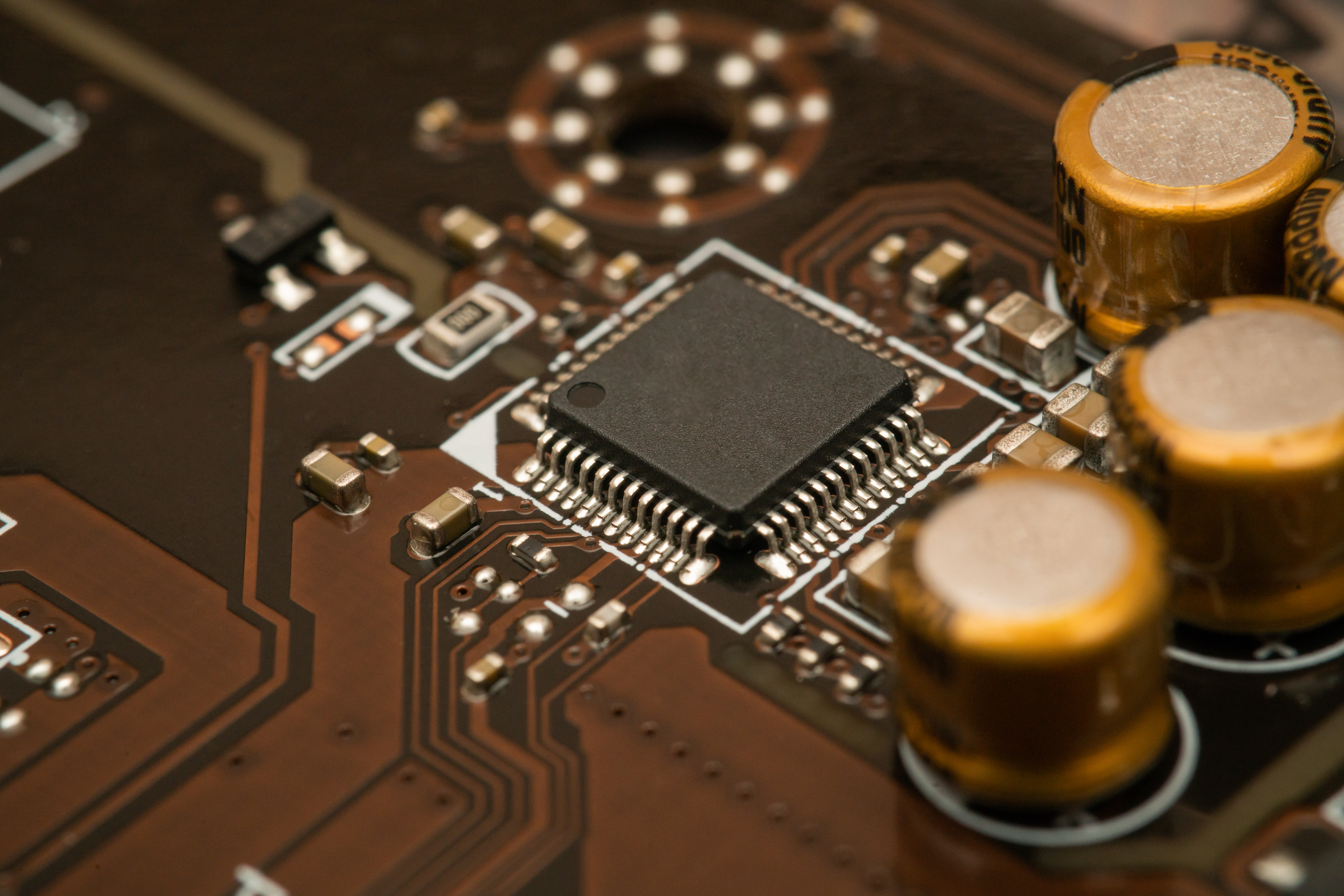 electronic circuit board with processor